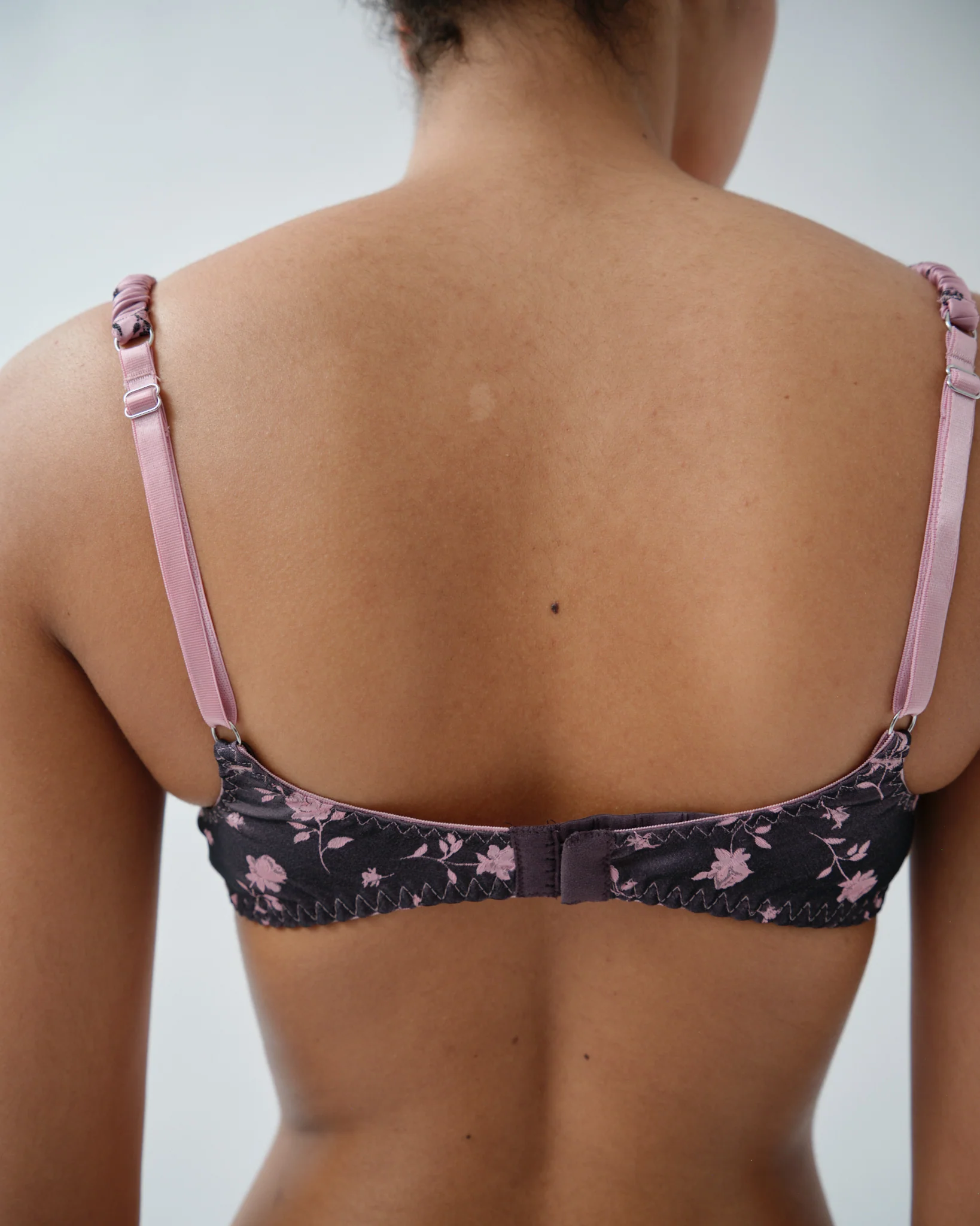 Rosy Jacquard Bra - Image 6